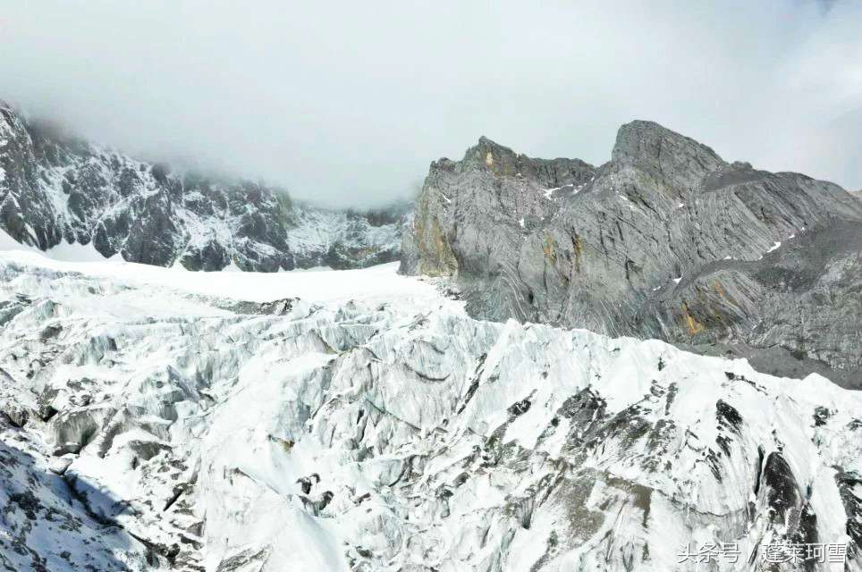 离赤道最近的雪山——玉龙雪山