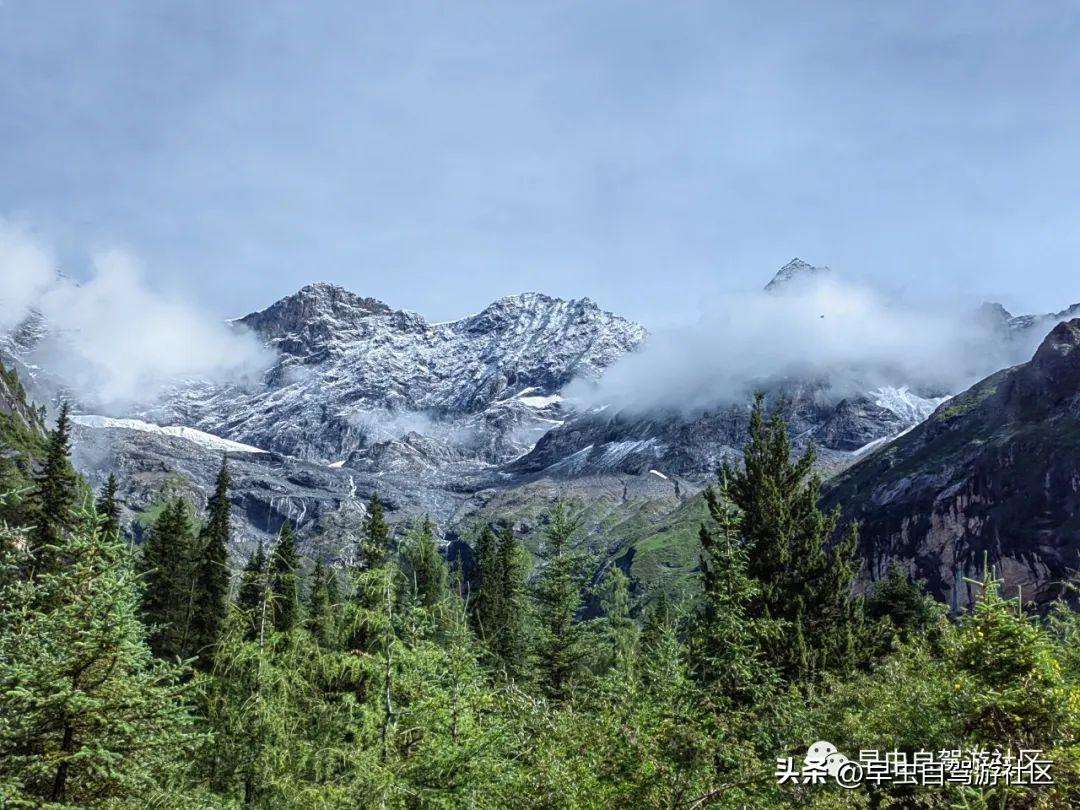 四姑娘山哪些景点必去（外地人旅游必看8月四姑娘山旅游攻略）