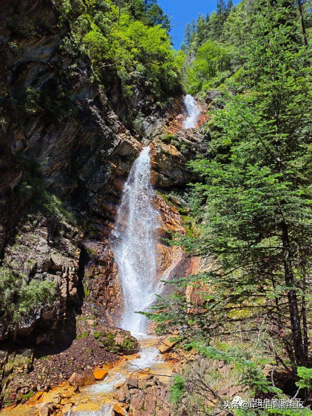 四姑娘山哪些景点必去（外地人旅游必看8月四姑娘山旅游攻略）