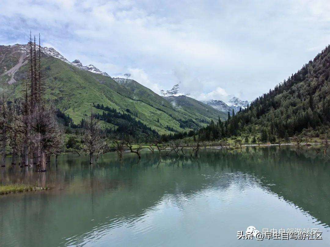 四姑娘山哪些景点必去（外地人旅游必看8月四姑娘山旅游攻略）