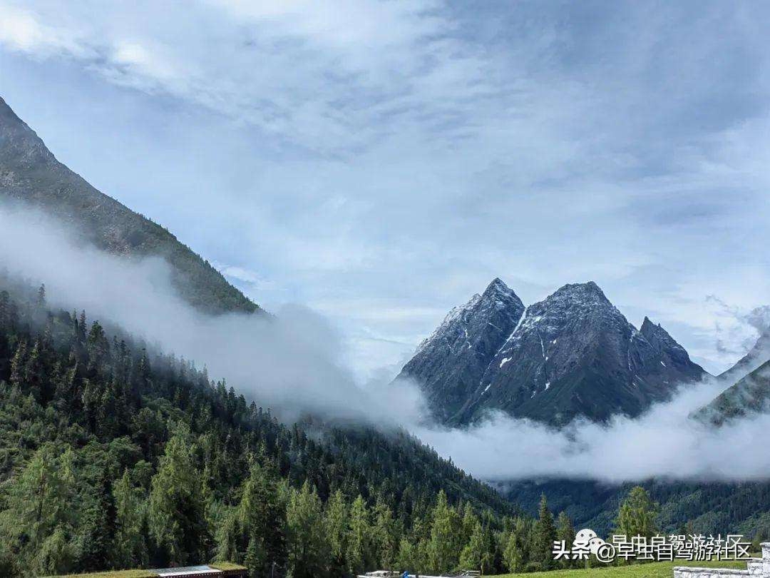 四姑娘山哪些景点必去（外地人旅游必看8月四姑娘山旅游攻略）