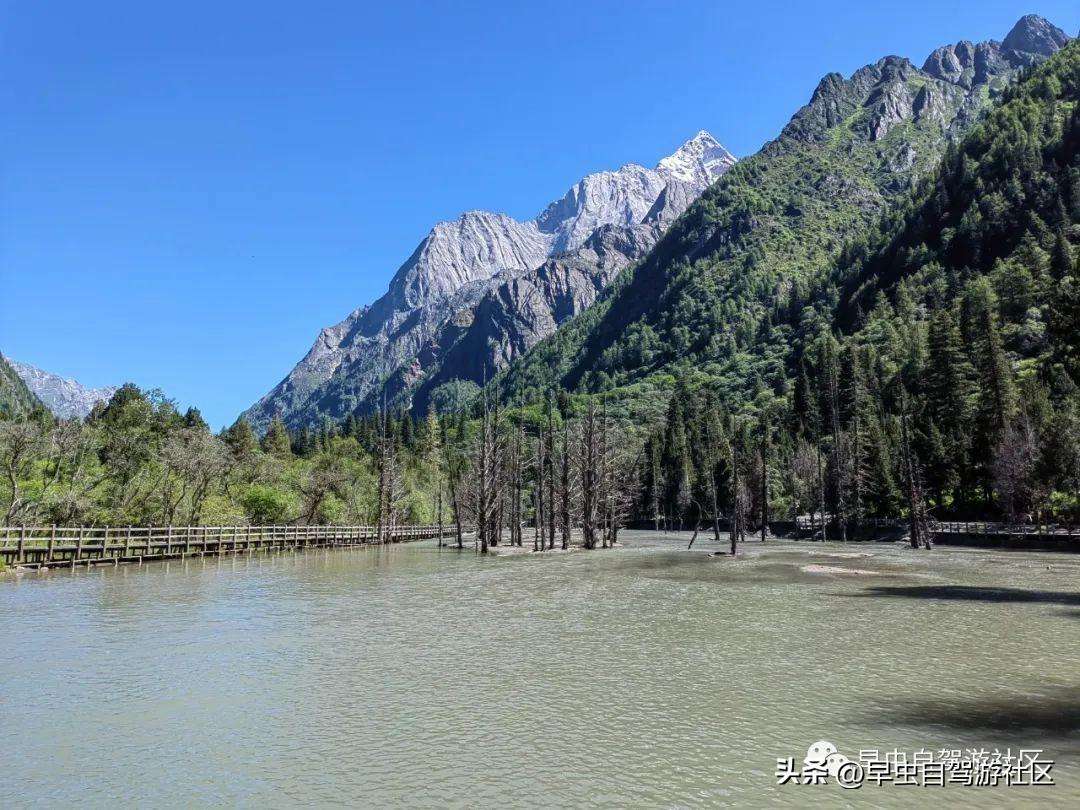 四姑娘山哪些景点必去（外地人旅游必看8月四姑娘山旅游攻略）