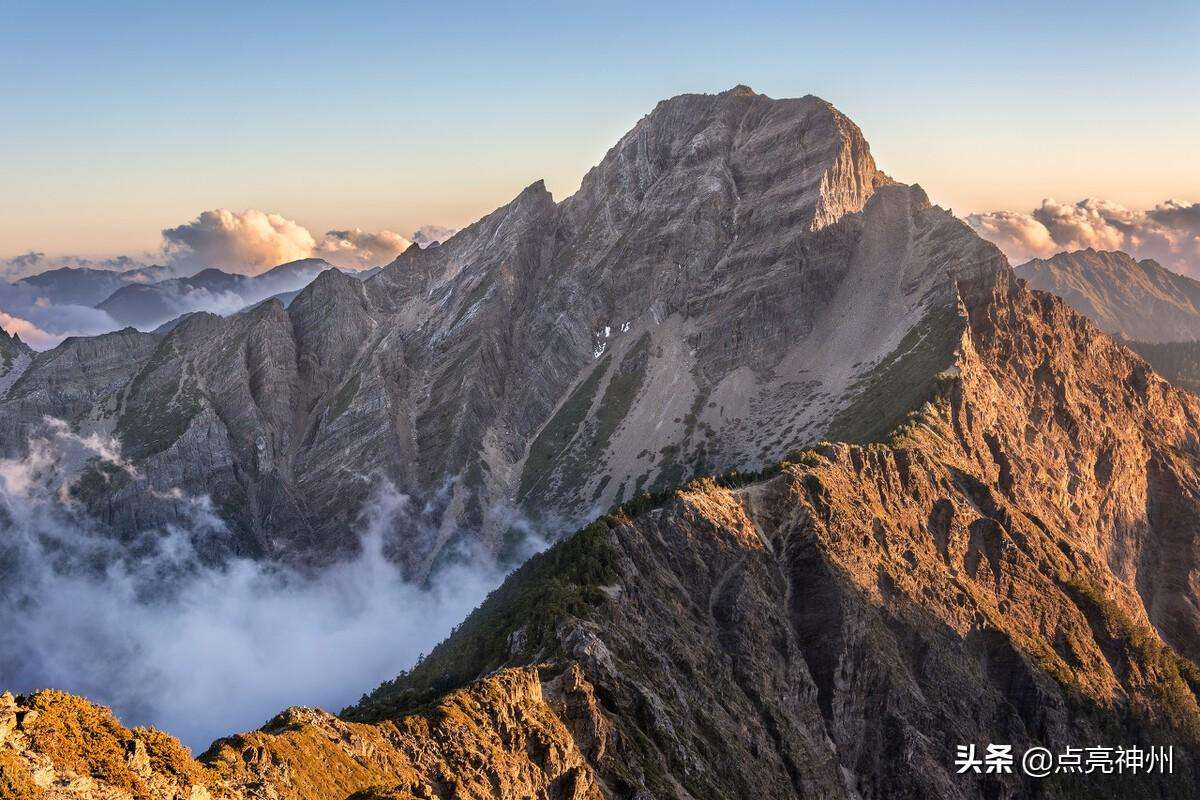 中国泰山海拔多少米（中国海拔3000米以上的10大名山介绍）