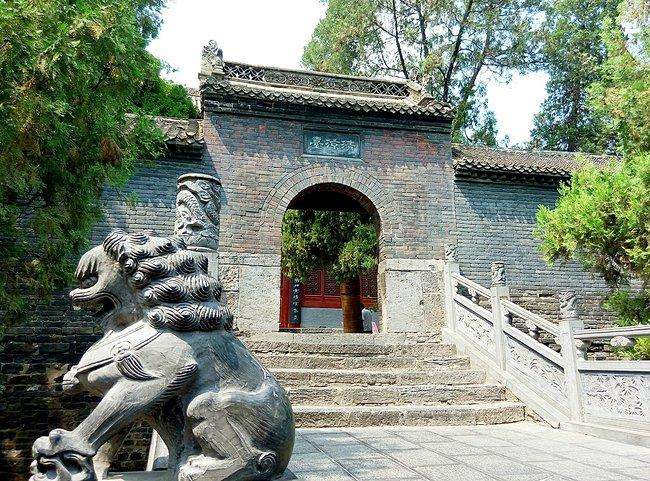 我国最早的佛寺是哪座寺庙（中国最早的佛教寺院—洛阳白马寺）