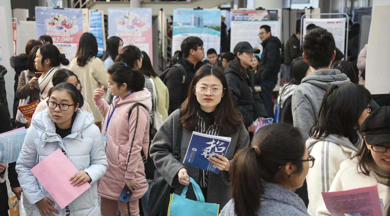 当代大学生就业难的原因分析（当代大学生就业难的原因剖析）