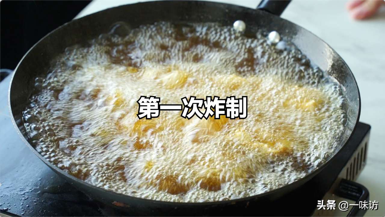 怎样炸鸡腿儿又酥又脆（亲测奥尔良炸鸡腿配方自己家做外酥里嫩炸鸡腿）