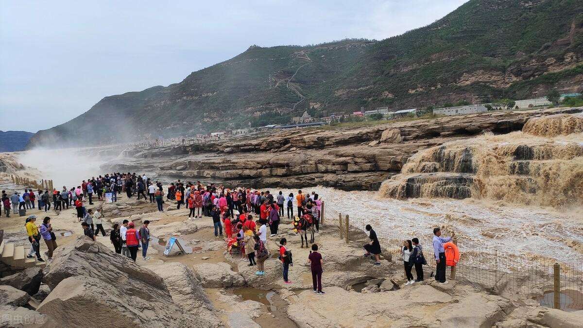 壶口瀑布在哪（壶口瀑布地理位置介绍）