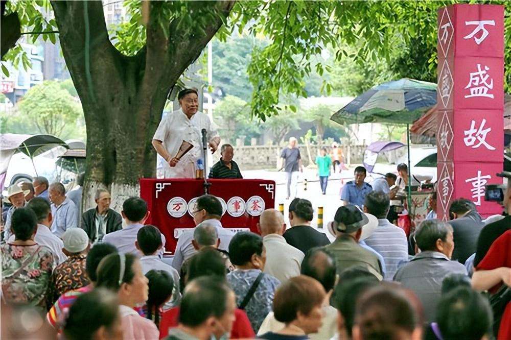 什么叫摆龙门阵（四川话摆龙门阵的意思）