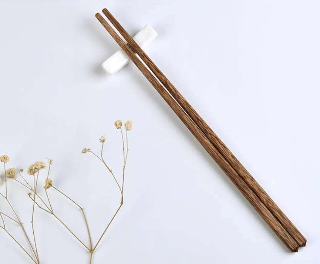 中餐传统礼仪中筷子如何摆放（餐桌文化：摆放筷子有讲究）