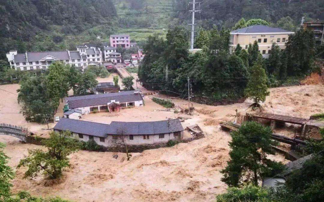 泥石流成因及预警措施（浅析泥石流的防范与治理）