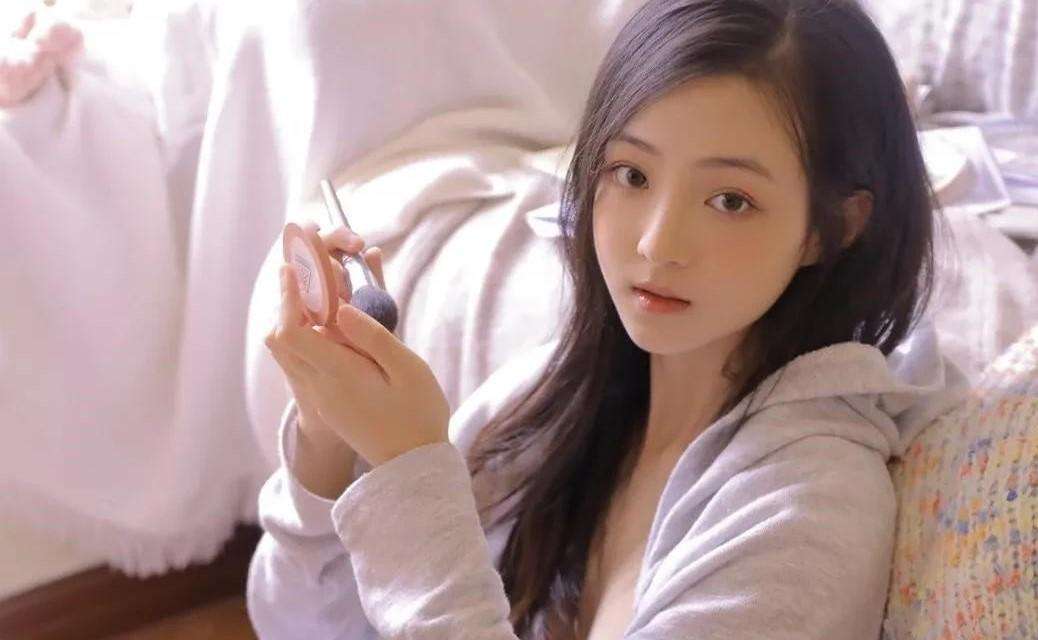 向心动女孩表白情话（撩妹套路聊天问题大全）