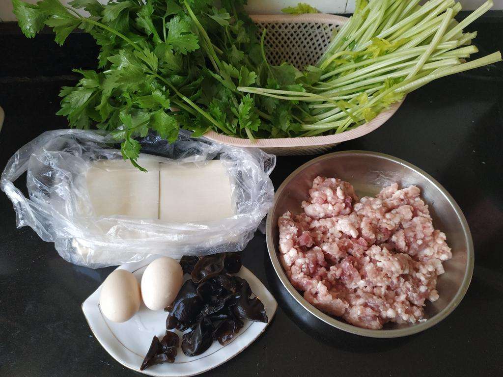 饺子皮可以替代馄饨皮吗（一文解读馄饨与饺子到底有什么不同）